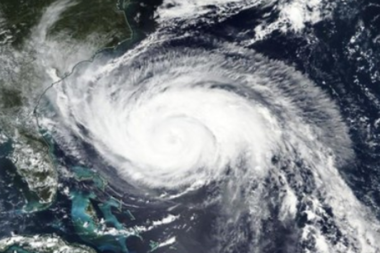 Mata Siklon Senyar : Dampak , Jalur Pergerakan, dan Peringatan Resmi BMKG yang Baru Diumumkan