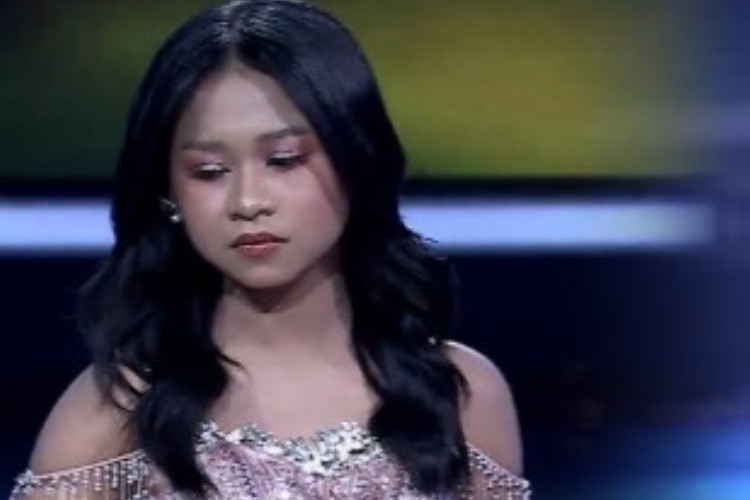 Profil dan Biodata April DA7 Suara Emas yang Bikin Netizen Kagum Sampai Dapat Standing Ovation Juri