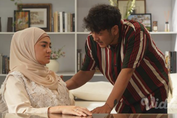 Nonton Series Jalinan Terlarang (2025) Episode 6 GRATIS Express, Gina Si Pelakor Main Gila
