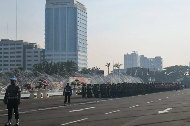 Demo Besar Hari ini di Gedung DPR 22-23 Agustus 2024, Indonesia Darurat Toal Revisi UU Pilkada